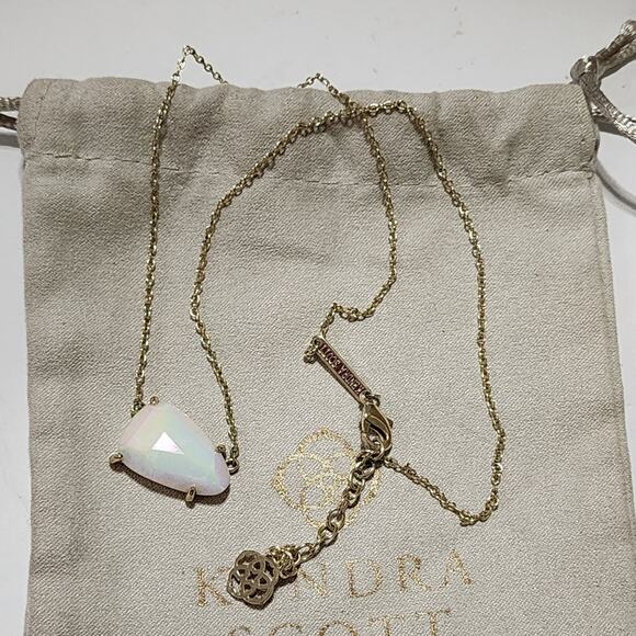 Kendra Scott White Iridescent Isla Pendant Necklace Rare HTF gold tone - Picture 3 of 11